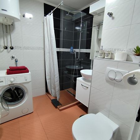 Five Apartamento Belgrado Exterior foto